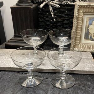 Elegant Set Of 4 Cambridge Charleston Glass Low Sherbet Champagne Coupes!